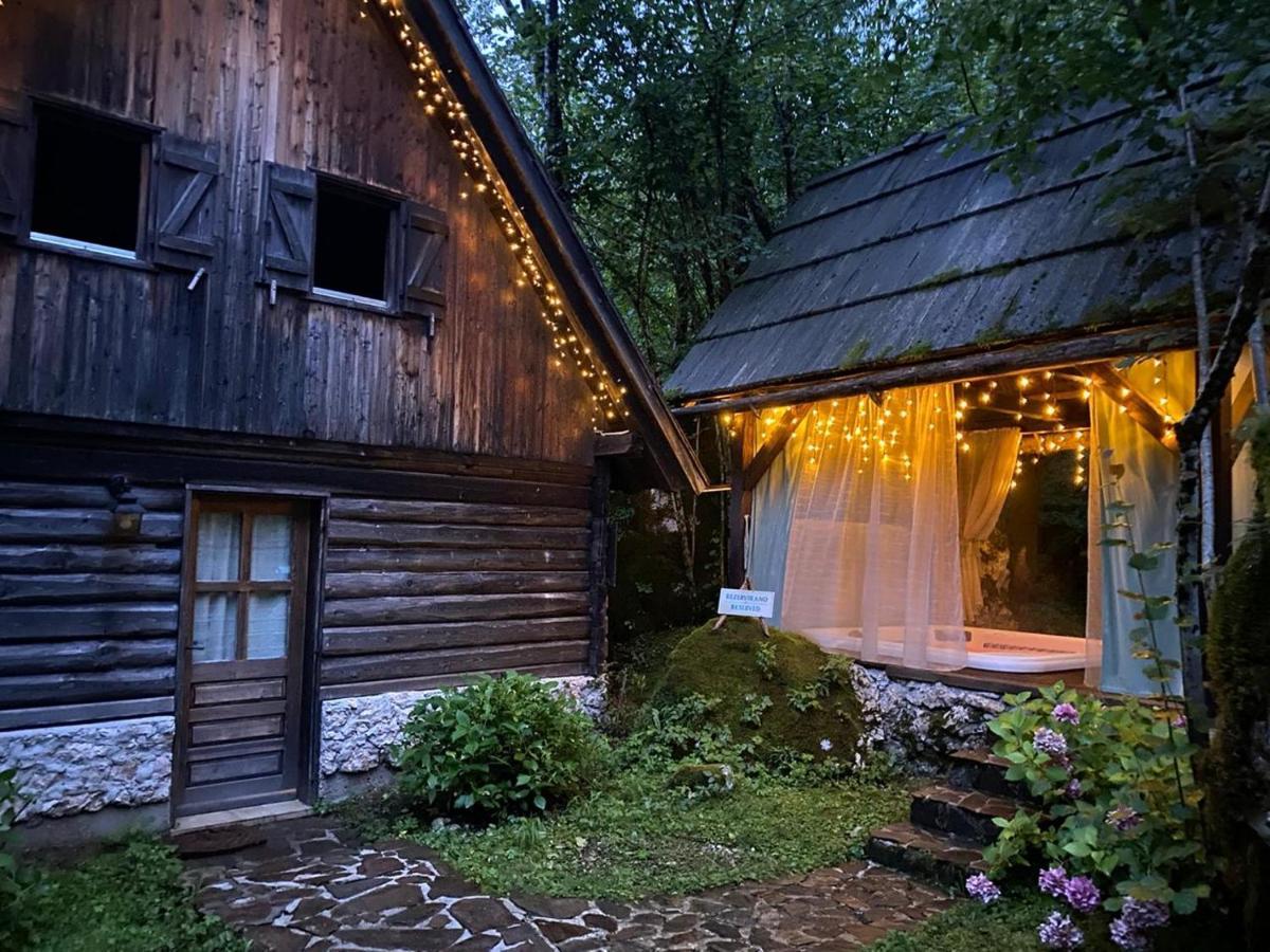 Pristava Lepena Village Eksteriør bilde