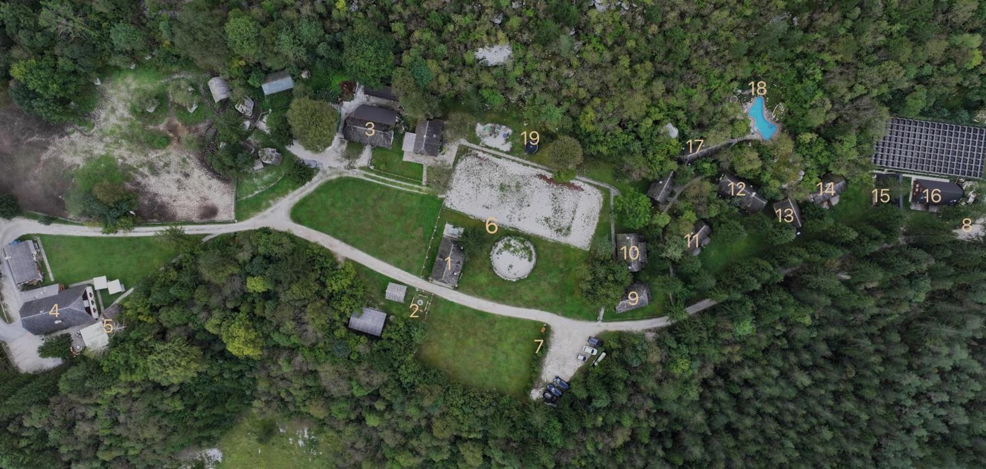 Pristava Lepena Village Eksteriør bilde